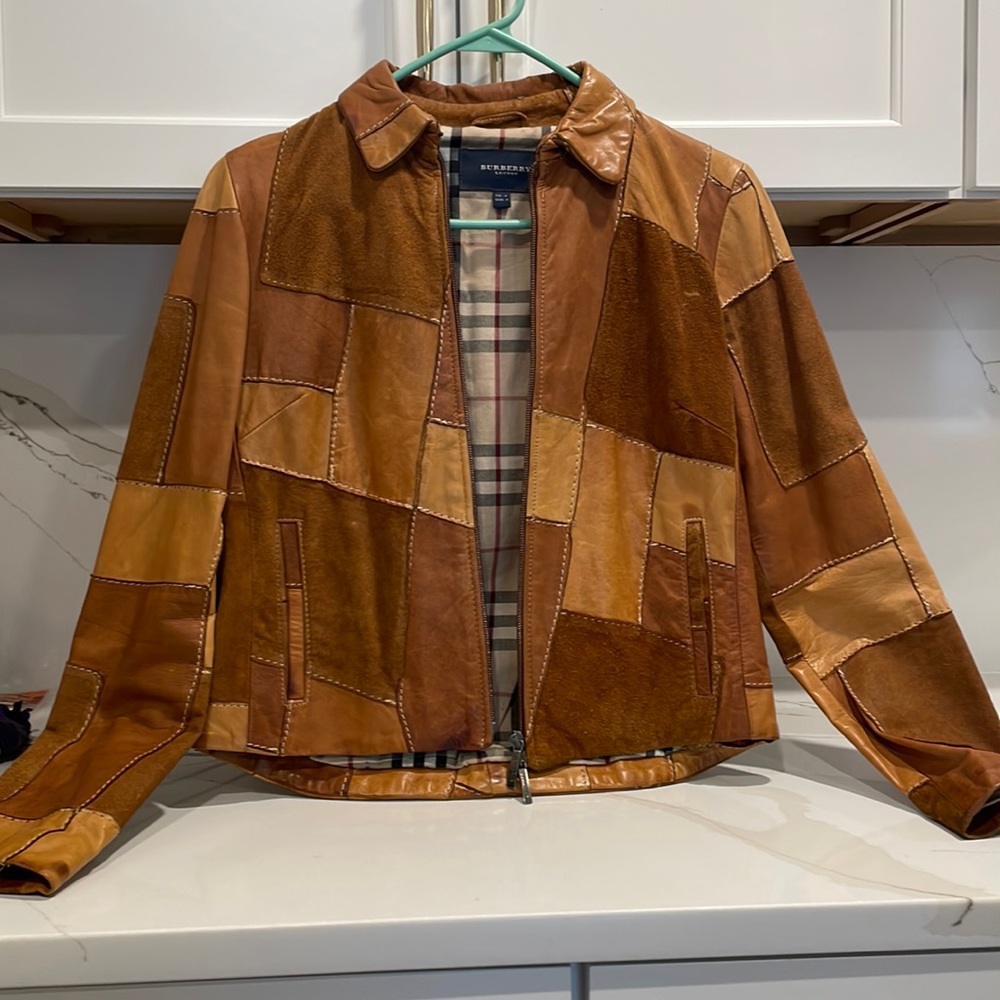 Burberry leather coat! Hard to find style!